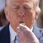 รุมจวก "ทรัมป์" ถอยหลังลงคลอง หลังเปิดศึกอิหร่าน น้ำมันพุ่ง-โลกร้อนวิกฤต