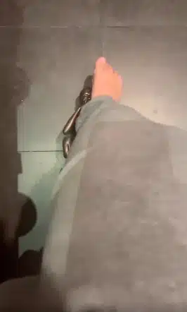 งามไส้! หนุ่มทำคอนเทนต์เหยียบ รูปหล่อหลวงพ่อคูณ ทำชาวพุทธถกเสียงแตก-2