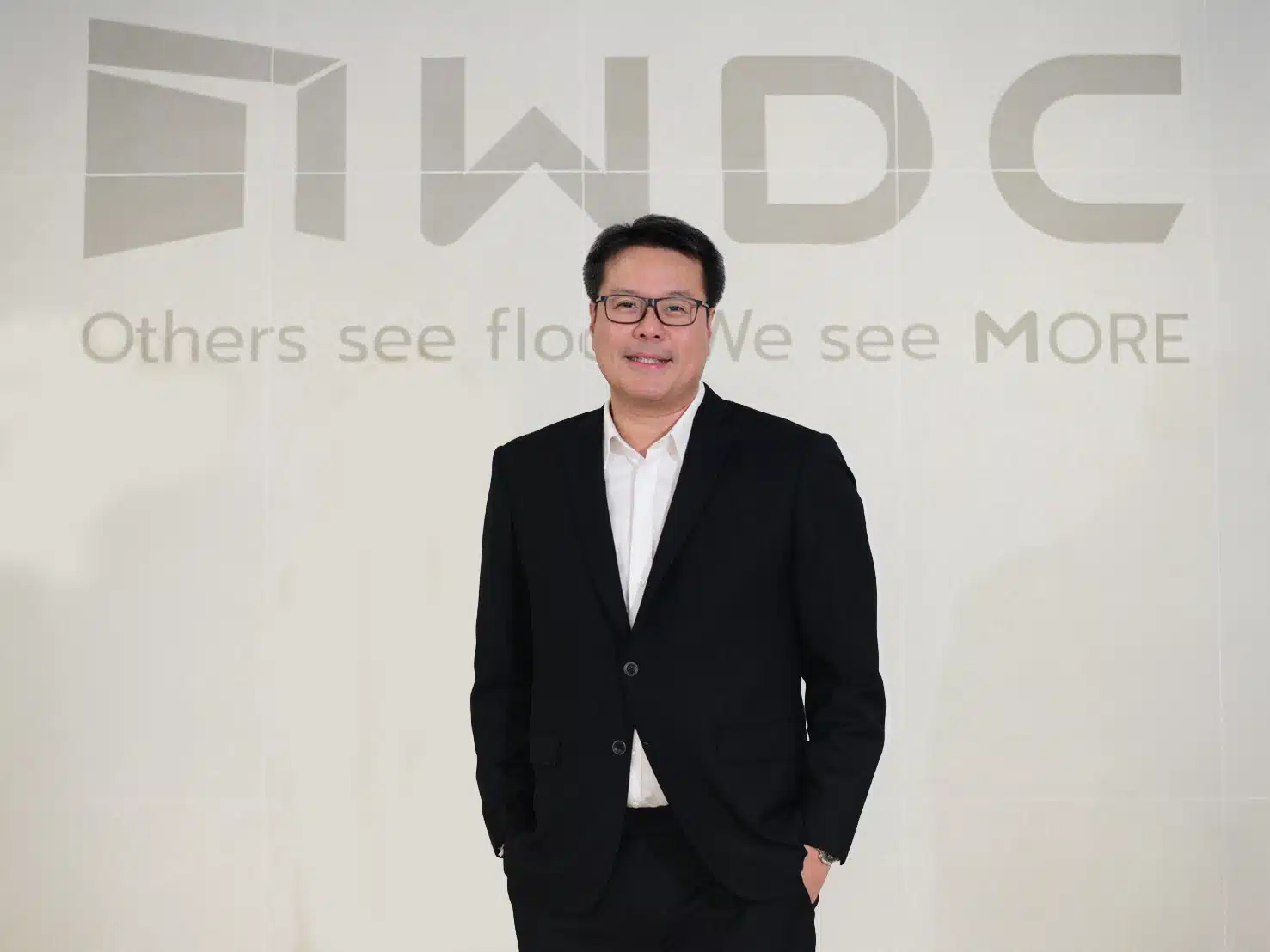 นายบัณฑิต หิรัญญนิธิวัฒนา ประธานเจ้าหน้าที่บริหาร WDC