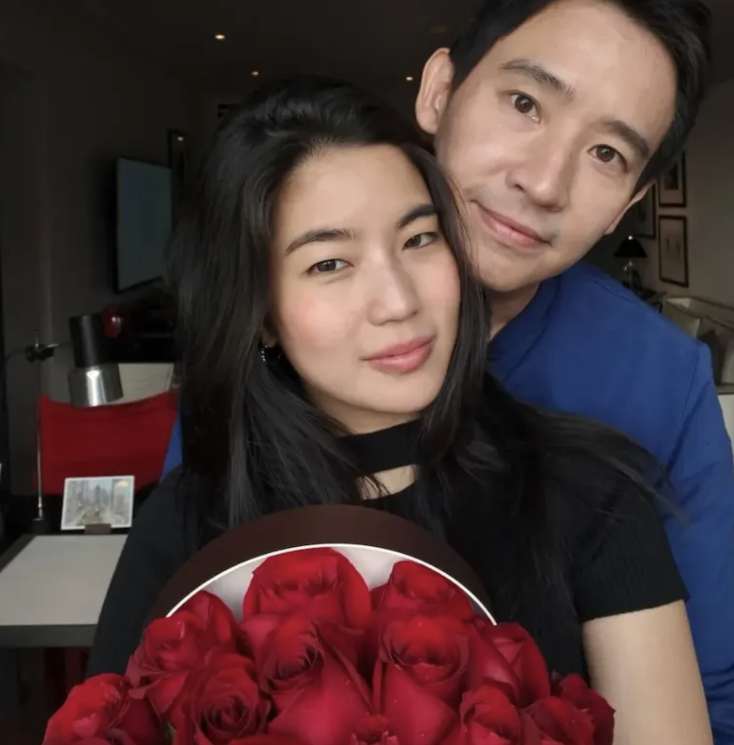 ก้อย อรัชพร เปิดใจเล่าจุดเริ่มต้นรัก ทิม พิธา ทำเพื่อนช็อกหนักวันวาเลนไทน์ 14 ก.พ. จนคิดว่ารูปเอไอ อ่านเส้นทางความสัมพันธ์จากพี่น้องสู่คนรู้ใจที่นี่