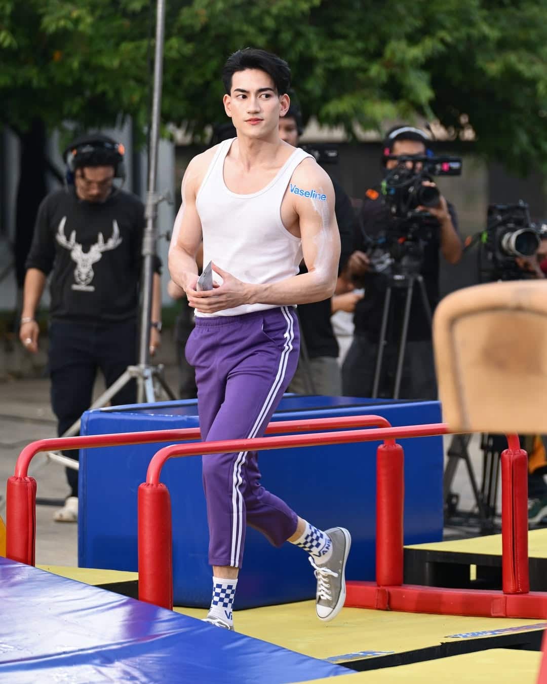 ลือแรง! ลินคอล์น เดอะเฟซเมน 4 ถูกแฟนนางเอกตัวแม่ ตบหน้า จนเข้ารพ. เจ้าตัวโร่แจง-4