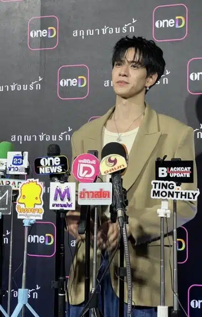 เปิดใจครั้งแรก ฟิล์ม ธนภัทร รับจูบปาก นนท์ อินทนนท์ จริง! ยันแค่เพื่อนสนิทเล่นกัน-1