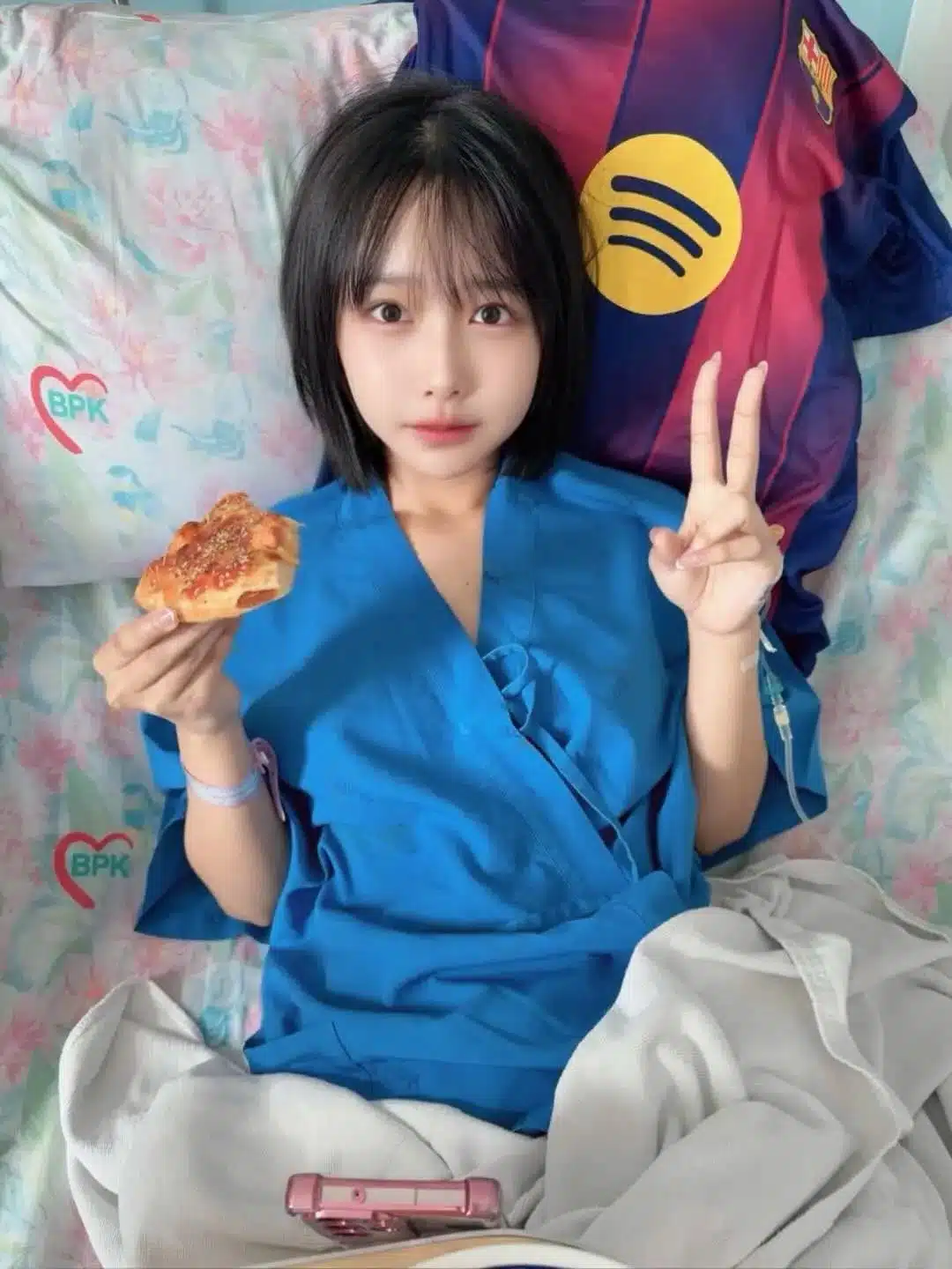 มินตัน อินฟลูเอนเซอร์สาวเจ้าของเพจ หนูมินตันทาสกระดาน