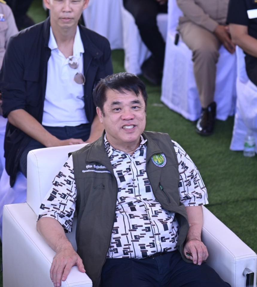 ใจชื้น "สุริยะ" โพสต์แรก หลังวูบหมดสติ ยิ้มสดใส ออกงานช่วยชาวบ้าน