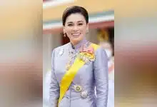 ร่วมลงนามถวายพระพร "พระราชีนี" เนื่องในโอกาส เฉลิมพระชนมพรรษา 4 รอบ ผ่านระบบออนไลน์