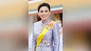 ร่วมลงนามถวายพระพร "พระราชีนี" เนื่องในโอกาส เฉลิมพระชนมพรรษา 4 รอบ ผ่านระบบออนไลน์