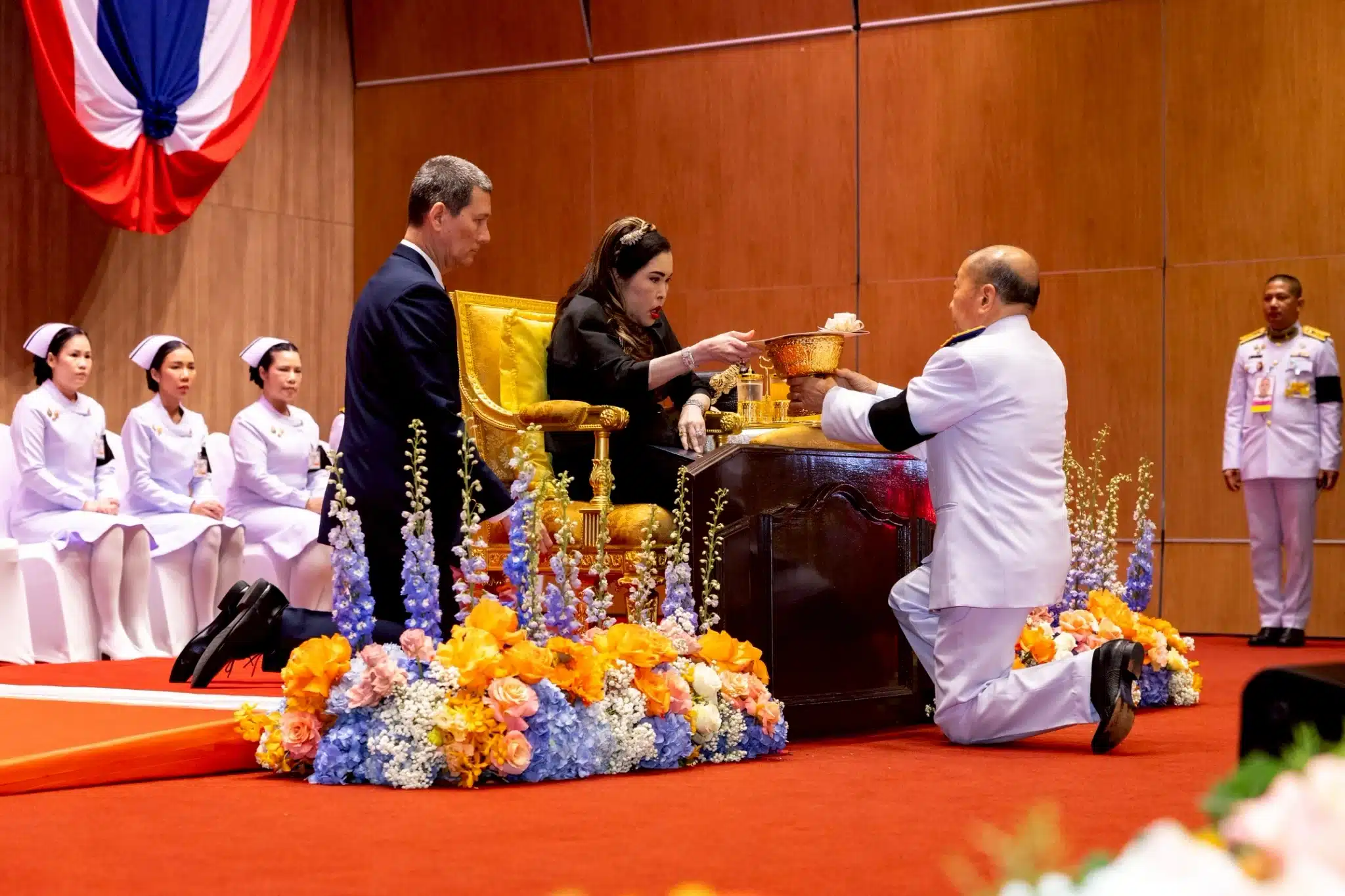 สมเด็จเจ้าฟ้า ฯ กรมพระศรีสวางควัฒน วรขัตติยราชนารี พระราชทานยารักษาโรคมะเร็งแก่สำนักงานหลักประกันสุขภาพแห่งชาติ-2