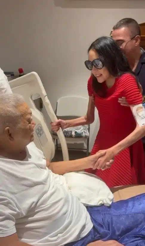 คุณหญิงแมงมุมและท่านมุ้ย-2