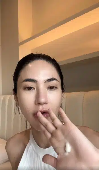 โพสต์สุดท้าย น้องเอี๊ยม เจ้าของเพจ วันนี้รีวิวอะไรดี 