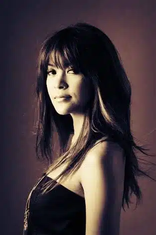 ประวัติ ลูกปัด ชลนรรจ์ นักร้องสาวยุค 90 เจ้าของเพลงฮิต รักเท่าไหร่ก็ยังไม่พอ
