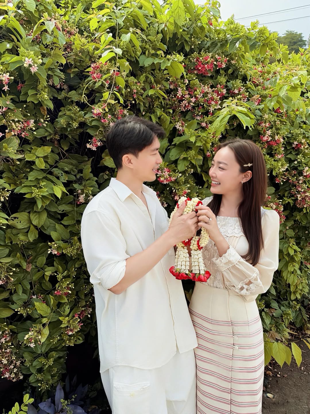 ยินดี! ไผ่ พาทิศ พาครอบครัวสู่ขอ น้ำตาล พิจักขณา เป็นทางการ ลั่น ตื่นเต้นกว่าขอแต่งงาน-2