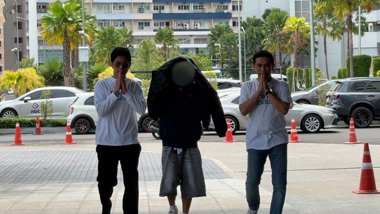 เอกภพ เหลืองประเสริฐ เพจสายไหมต้องรอด พาผู้เสียหายเข้าแจ้งความ