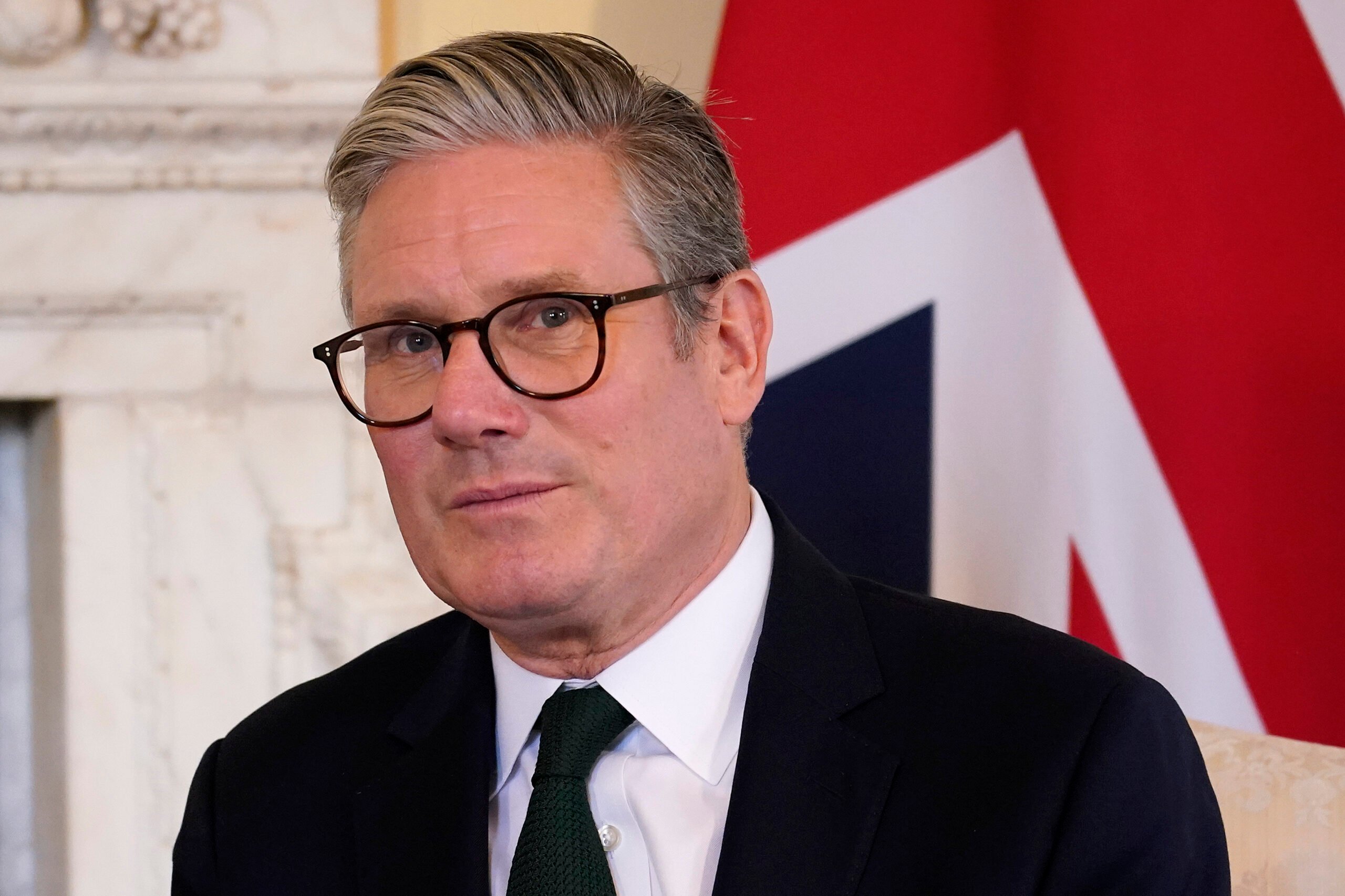 Starmer seeks Italy's migration strategies amid channel crisis