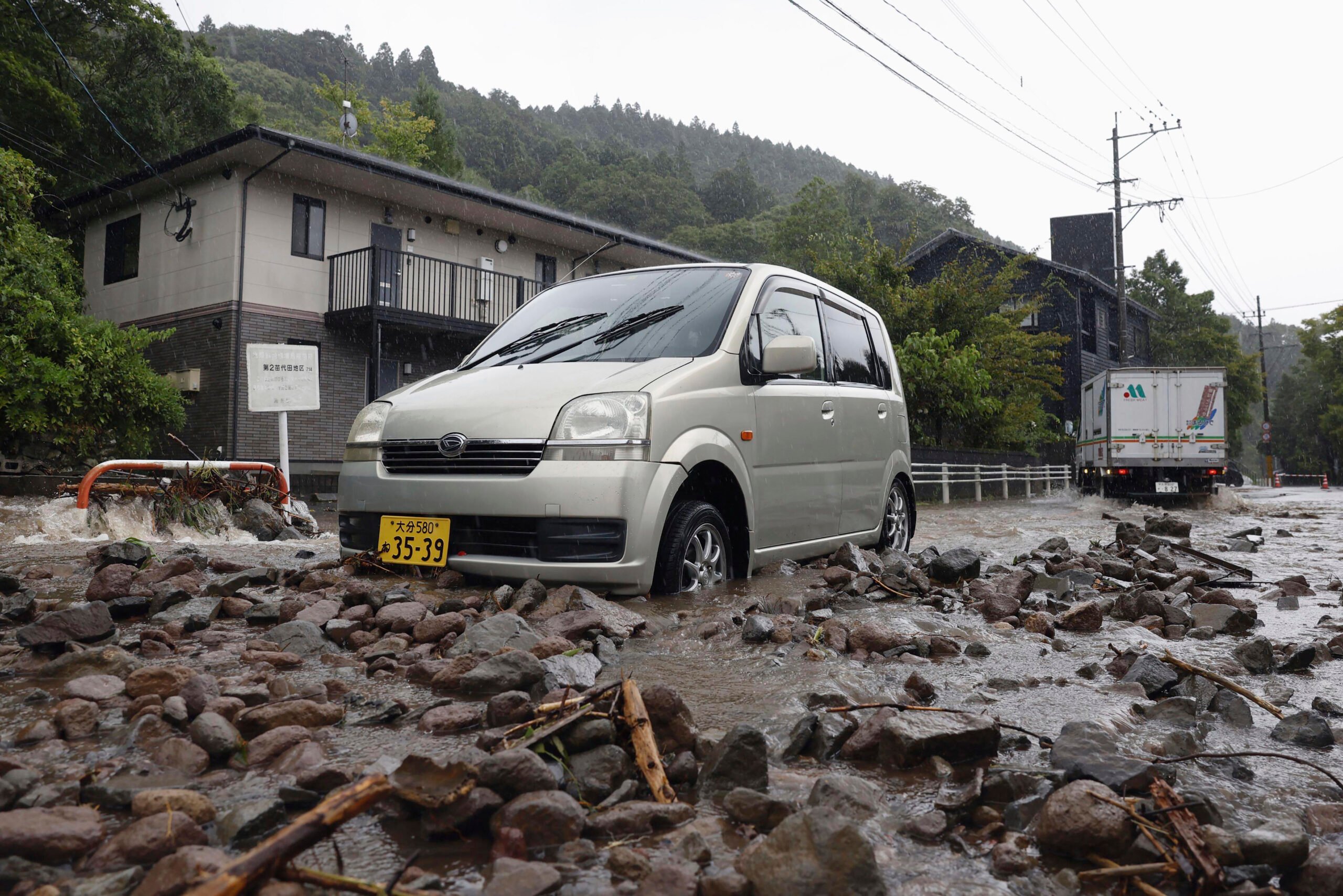 Typhoon Shanshan weakens, still disrupts Japan with heavy rains and