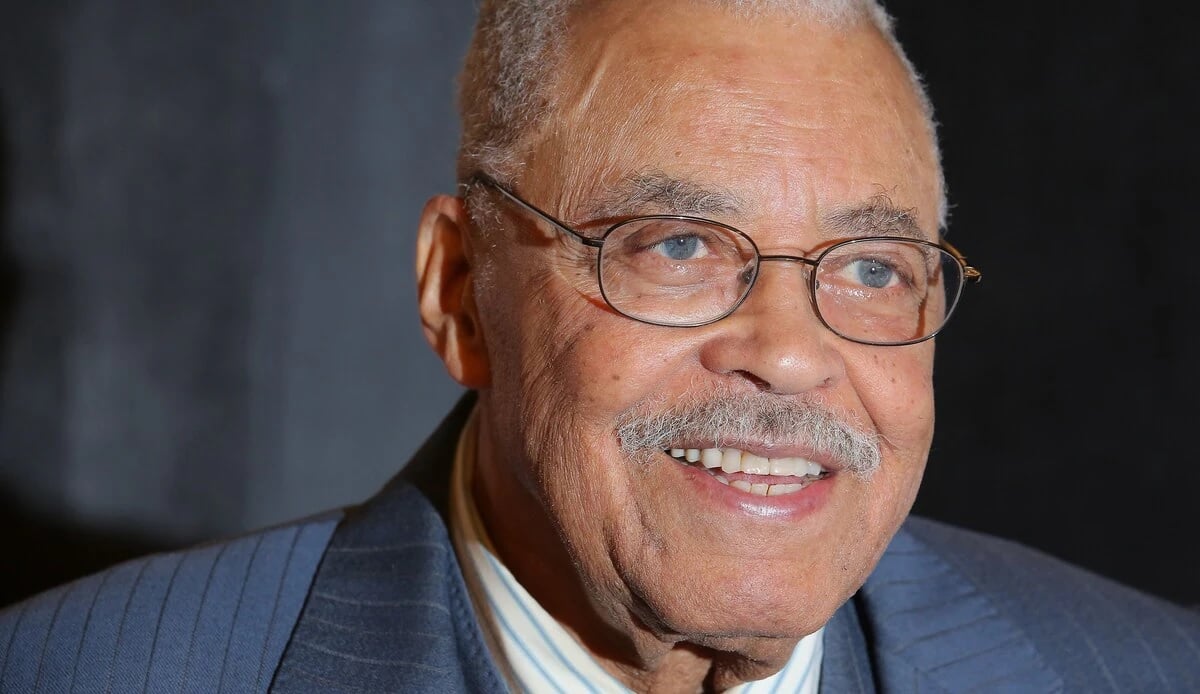 James Earl Jones dies at 93