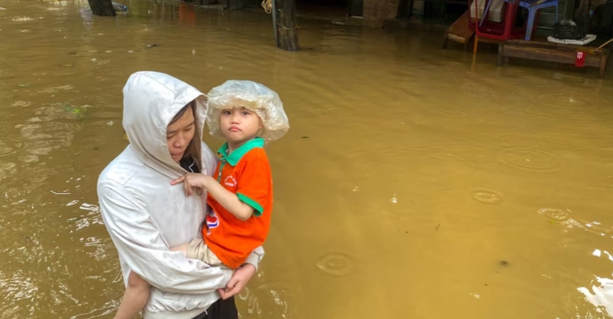 Vietnam typhoon death toll rises to 226; over 100 still missing