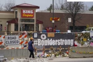 Witness recounts Boulder store shooting trial