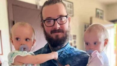 Father mourns twin daughters found dead in hot car tragedy