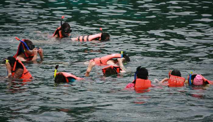 What it takes to stay safe while snorkelling in Phuket waters