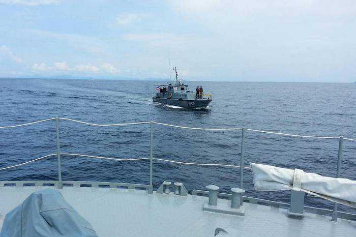 Breaking News: Divers recover body of Korean tourist from sunken speedboat