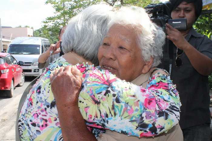 British woman reunited with birth mother decades later in Phuket