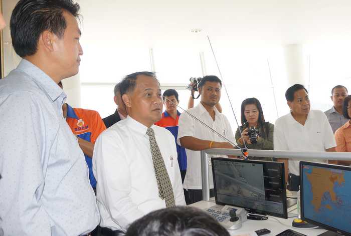 Phuket Governor calls for AIS devices on speedboats, fishing vessels