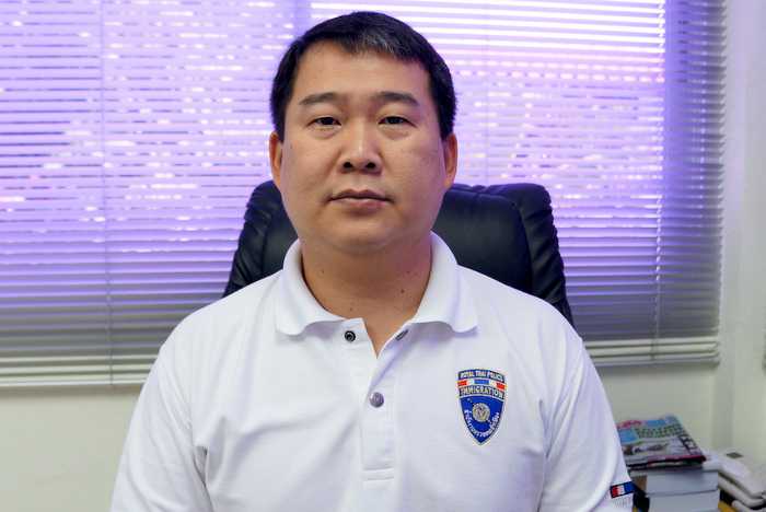 Phuket Immigration chief dodges long queue queries