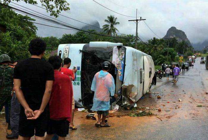 Phuket tour bus crashes, 10 injured