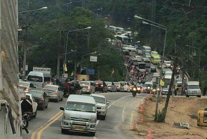 Bus driver in Phuket crash tests positive for drugs