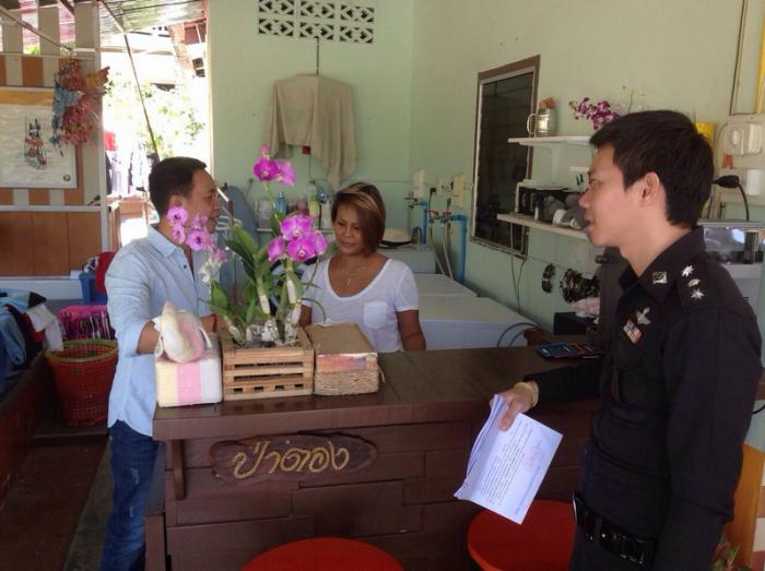 Phuket motorbike shop hands out wrong passport in return for a stolen one