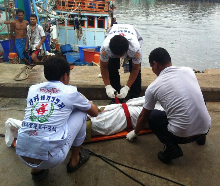 Phuket fishermen discover body of executed man