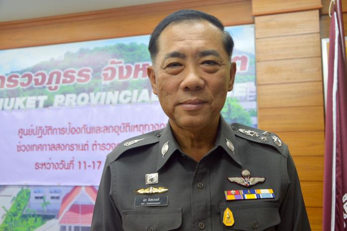 Phuket police praised as excellent, inspiring