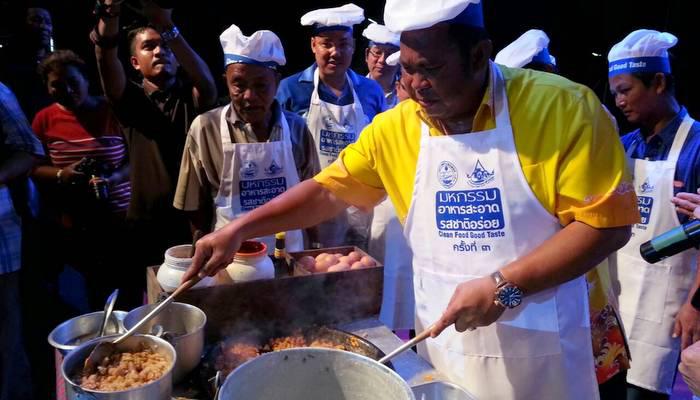 Chalong cooks up Phuket favorites at annual food fair