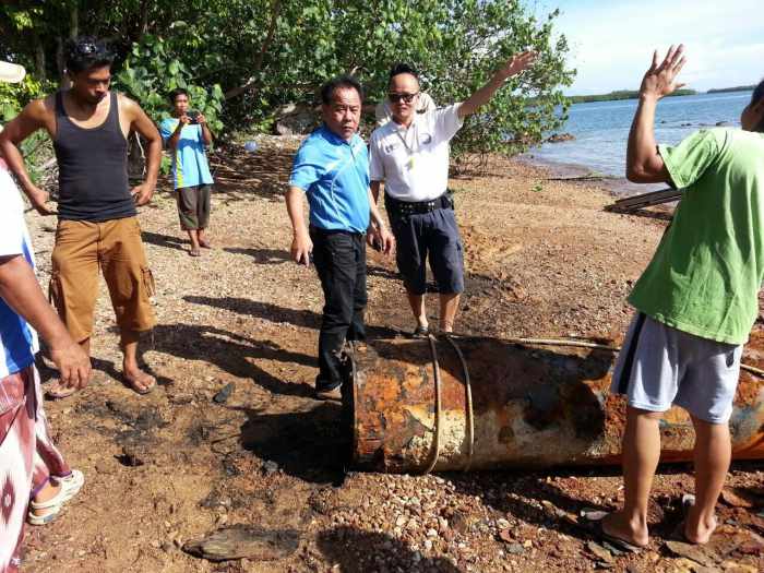 Navy experts disarm Japanese WWII torpedo in Krabi