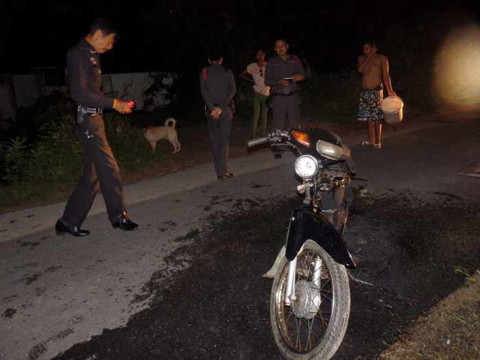 Phuket Police hunt suspected bike thief, arson