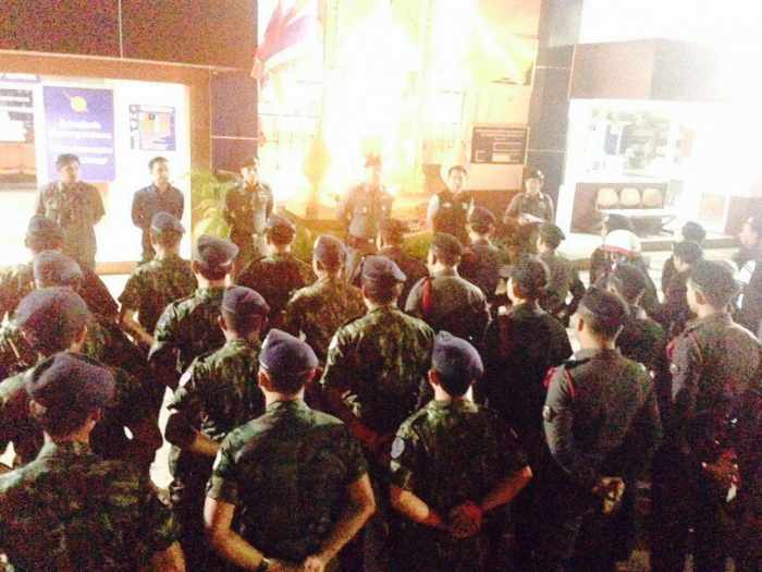 Patong Police sweep party town for illegal weapons