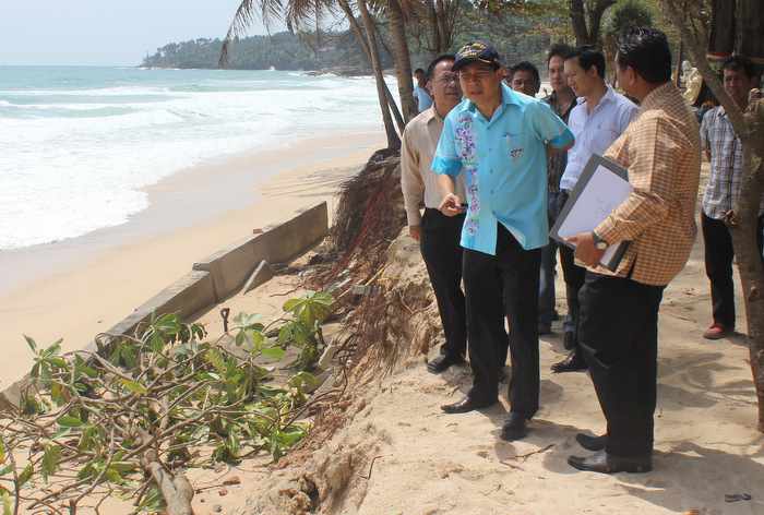 Phuket Governor prepared to cry “disaster zone’ to combat coastal erosion