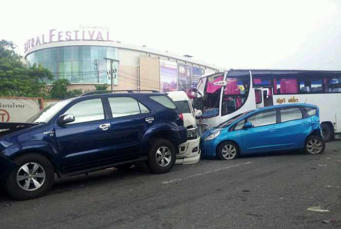 Phuket tour bus plows into cars at busy junction