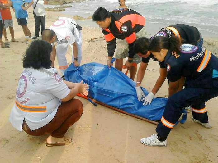 Body of musician, swept from Phuket rocks, found washed ashore