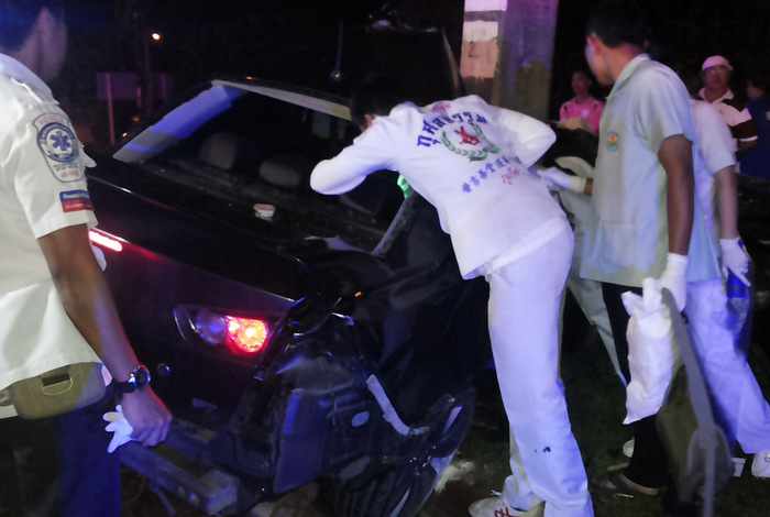 Man dies as car slams into power pole at high speed