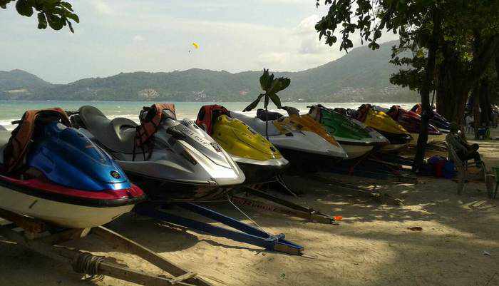 Jet-ski operators back on beach, vow to protect Phuket tourists