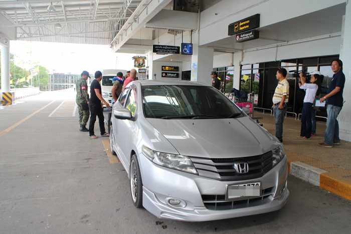 Phuket Airport to launch “Lady Parking’ as multi-storey car park nears completion