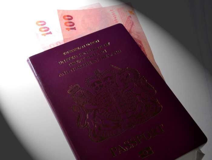 Breaking News: Army to probe Phuket visa run “cash for clearance’ claims at Sadao