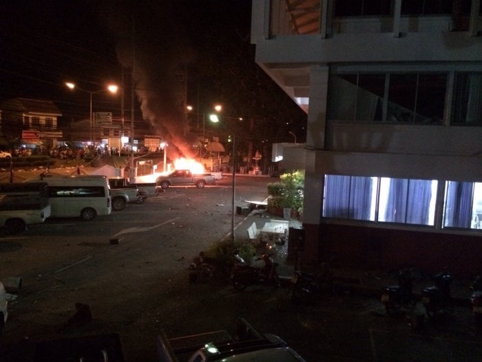 Locals attack Phuket police station, set fire to cop cars