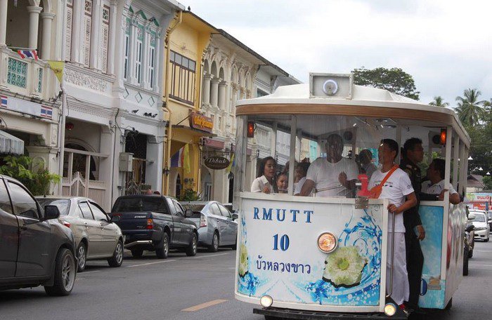 Free trolly tour offered for Veg Fest