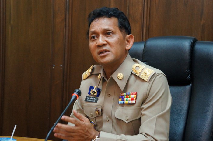 Governor denies rumors of transfer over Phuket riot