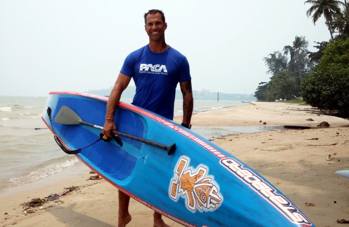 Video Report: Aussie to circumnavigate Phuket by standup paddle board