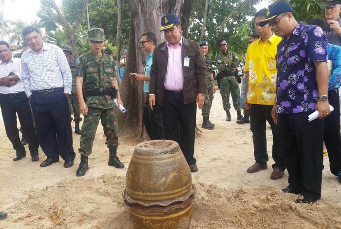 10% zone takes hold on Patong Beach – no loungers allowed