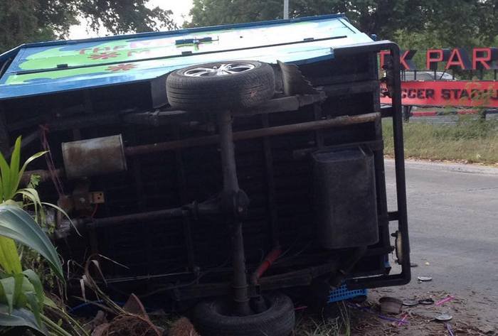 Phuket’s Munchy Machine almost totalled in hit-and-run [video] | Thaiger