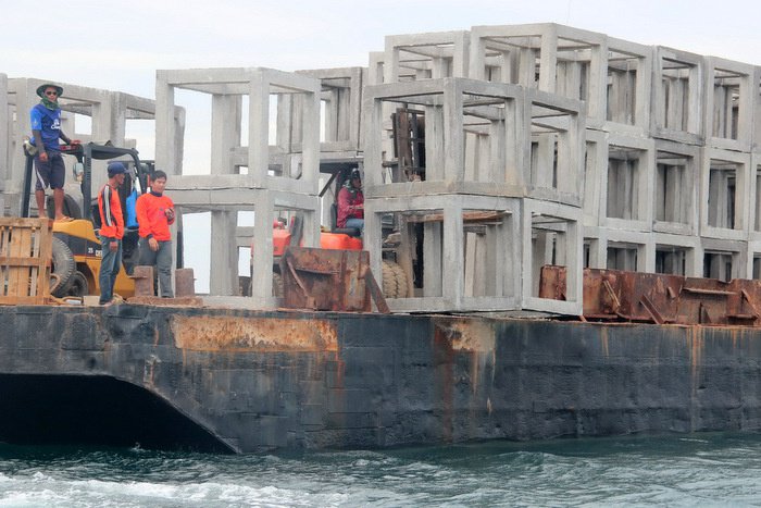 Artificial reefs to be deployed off Koh Racha